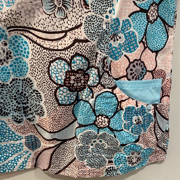 Paisley Floral Blue & Pink Scrub Top - Picture 11 of 11